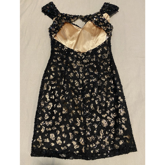 Hannah S Formal Dark Mini Dress Size 4 Sequin Black/Nude Lace Cocktail Party - Picture 2 of 10